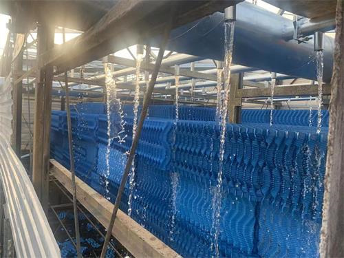 工業冷卻塔與普通冷卻塔的區別差異(高溫冷卻塔和民用冷卻塔區別)(工業冷卻塔)