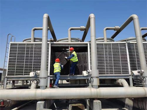 逆流冷卻塔設備如何使用？,逆流式冷卻塔圖片