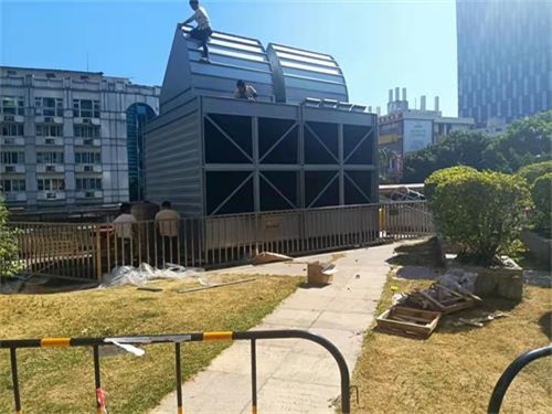 冷卻塔降噪設計方案(冷卻塔降噪公司)