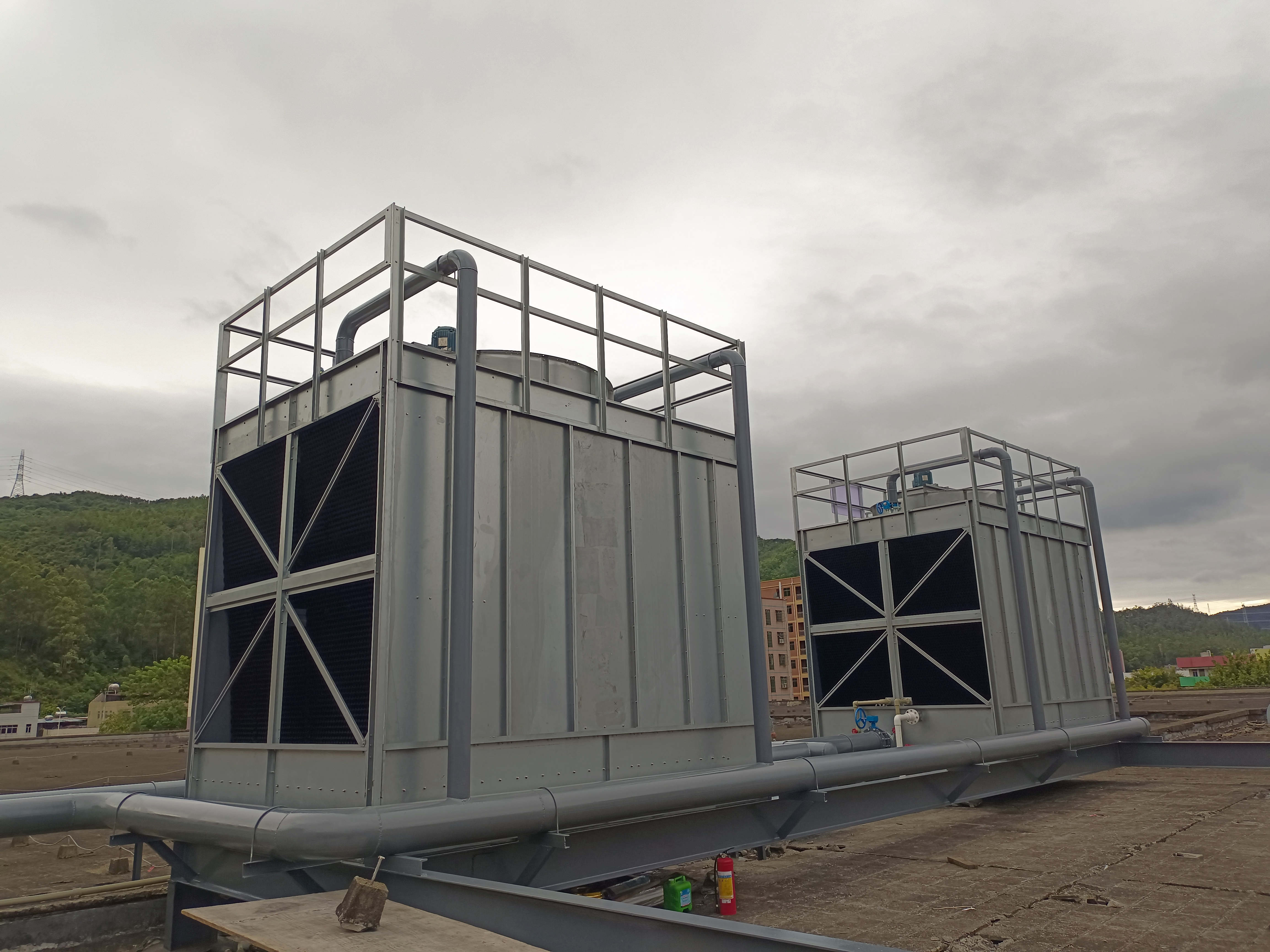 高溫冷卻塔對配管有什么樣的要求,高溫冷卻塔原理